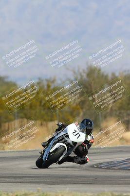 media/Mar-17-2024-CVMA (Sun) [[2dda336935]]/Race 7 Formula Lightweight Twins Shootout/